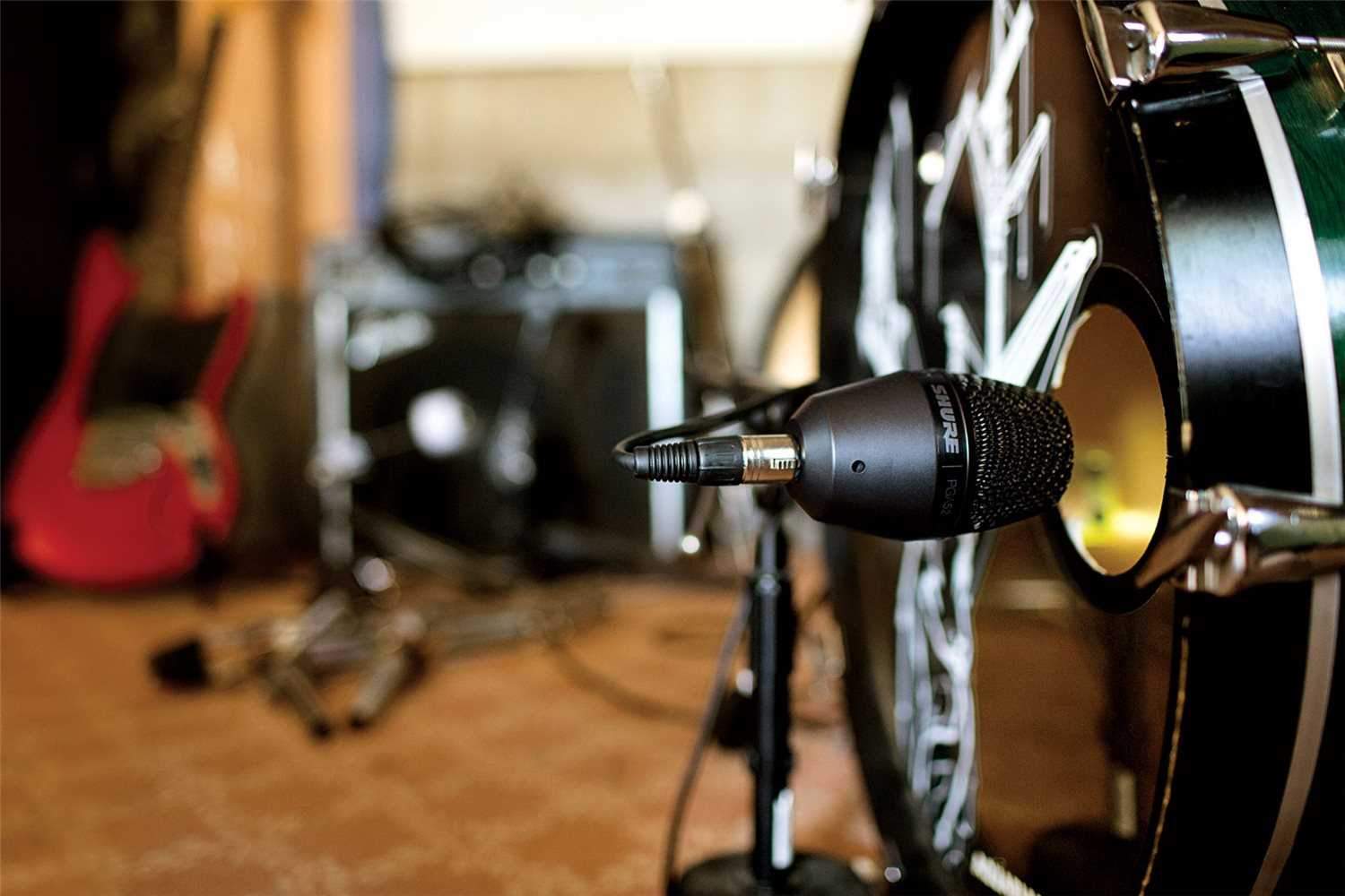 Shure PGA52-LC Dynamic Kick Drum Microphone - Cable-Free for Powerful Bass Recording